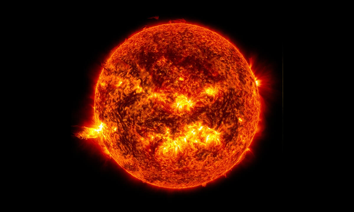 Die Sonnenstrahlung reicht aus, um den Weltenergiebedarf um das Hundertfache zu decken (Bild: SASA/SDO)