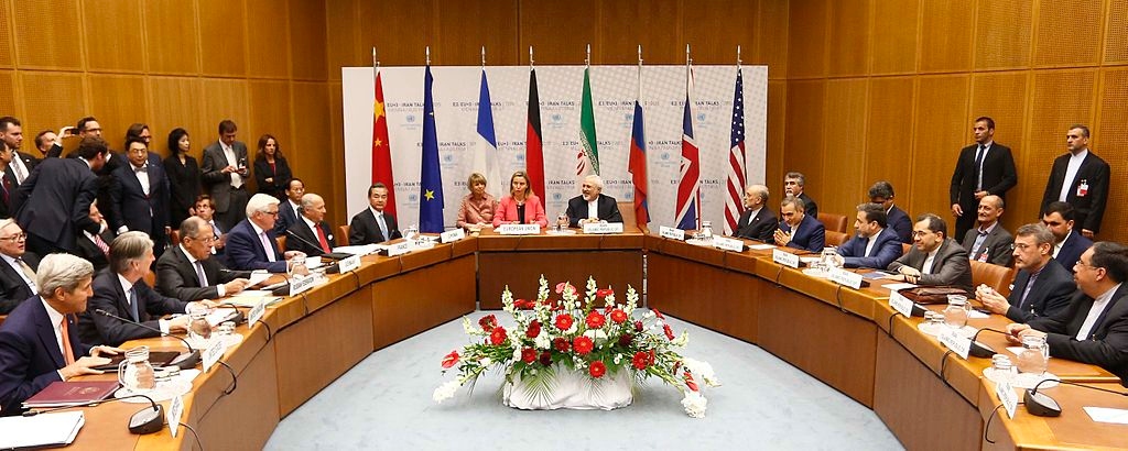 Ein historischer Moment: Die Unterzeichnung des Atomabkommens mit dem Iran am 14. Juli 2015. Sechs Jahre später gilt es, den von Donald Trump angerichteten Scherbenhaufen aufzukehren. 